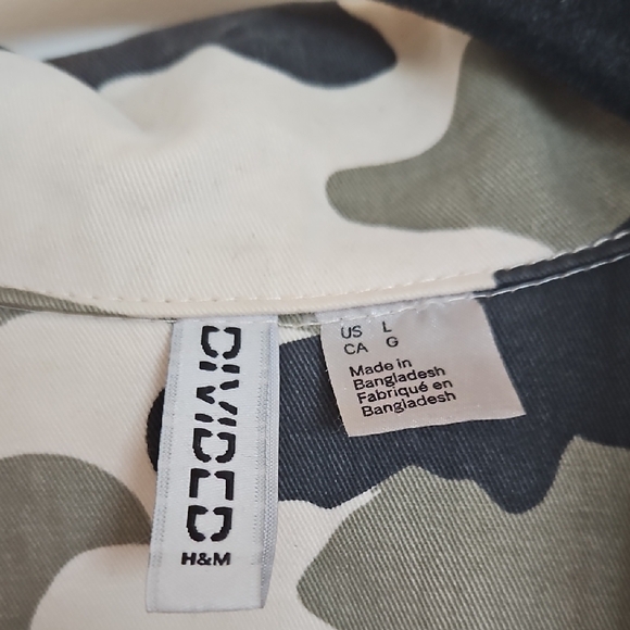 H&M Camouflage Utility Jacket - Picture 2 of 5
